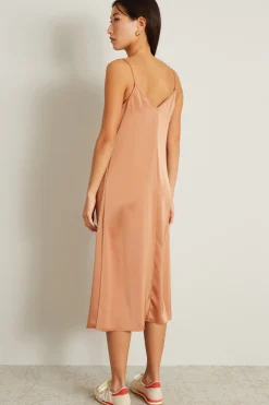 Abito a sottoveste in raso - Salmone