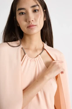 Abito a tubino con mantella in crepe de chine - Rosa