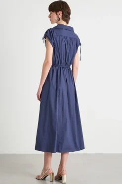 Abito con ricami - Blu