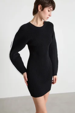 Abito corto in maglia - Nero