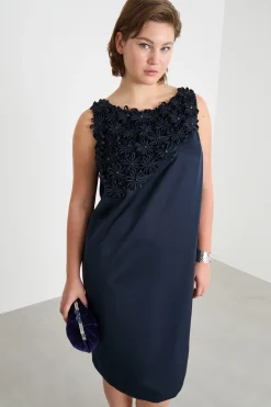 Abito in duchesse con ricami - Blu