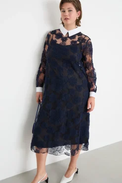 Abito in pizzo ricamato - Blu