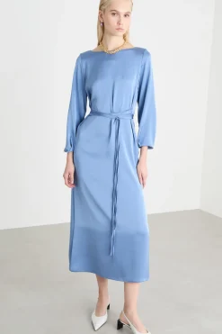 Abito in raso con cintura - Azzurro