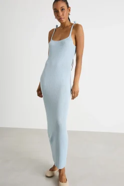 Abito lungo con spille a fiore - Azzurro