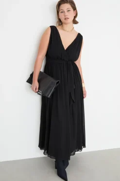 Abito lungo in georgette - Nero