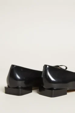 Ballerine con tacco squadrato - Nero