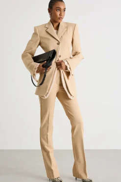 Blazer con chiusura diagonale - Cammello
