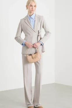 Blazer con fusciacca laterale - Beige