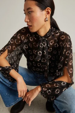 Blusa in chiffon con fiocco - Nero