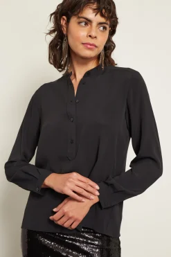 Blusa con collo alla coreana - Nero