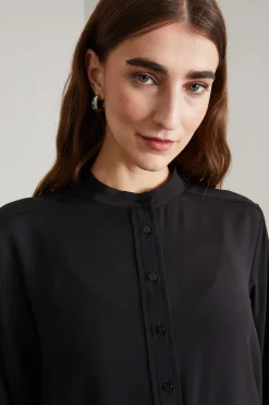 Blusa con collo alla coreana - Nero