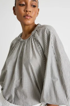 Blusa con scollo elasticizzato - Grigio Bianco