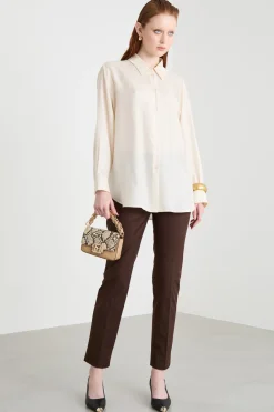 Blusa fluida con fondo stondato - Avorio