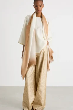 Blusa girocollo con maniche tre quarti - Bianco