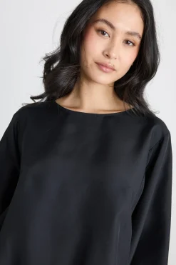 Blusa girocollo con maniche tre quarti - Nero