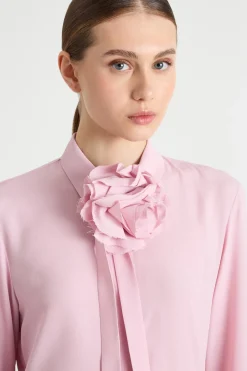 Blusa in crepe con applicazione a fiore - Rosa