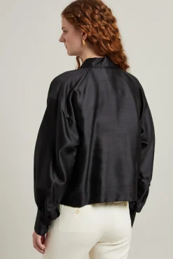 Blusa in shantung con bavoletta - Nero