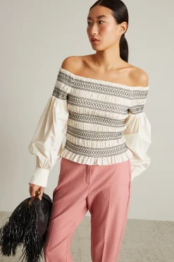 Blusa off shoulder con ricamo - Avorio