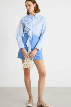 Camicia con rouche e applicazione floreale - Azzurro