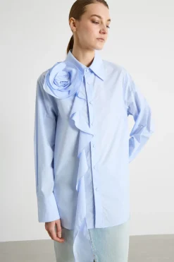 Camicia con rouche e applicazione floreale - Azzurro