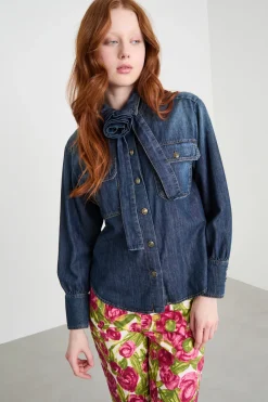Camicia in jeans con fiore - Blu