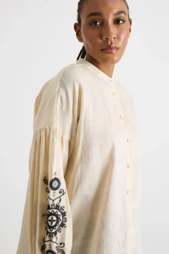 Camicia in tela con motivo ricamato - Bianco