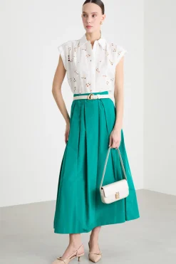 Camicia smanicata in mussola con sangallo - Bianco