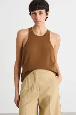 Canotta con scollo all'americana - Marrone