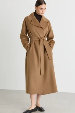 Cappotto con cintura - Cammello