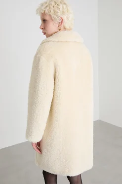 Cappotto effetto peluche - Avorio