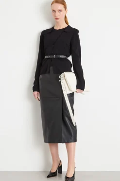 Cardigan con ampio scollo a V - Nero