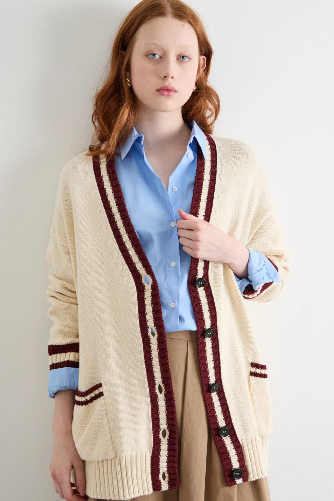Cardigan con dettagli a contrasto - Bianco Bordeaux