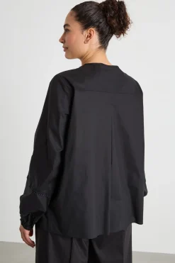 Casacca con passamaneria macramè - Nero