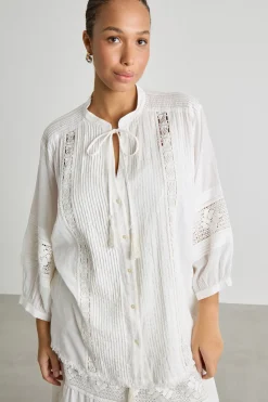 Casacca in mussola con inserti in pizzo - Bianco