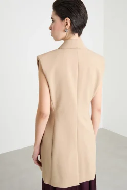 Gilet doppiopetto aderente - Beige