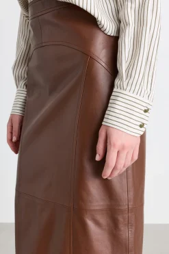 Gonna a tubino in pelle - Marrone
