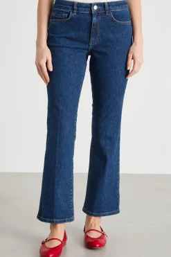 Jeans aderente con fondo flare - Blu