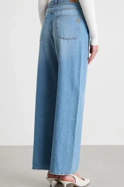 Jeans ampio con cintura - Azzurro