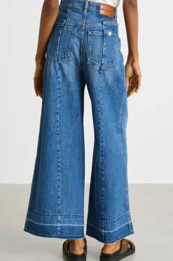 Jeans ampio con impunture - Azzurro