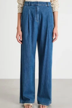 Jeans ampio con pinces - Blu