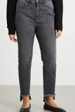Jeans con fondo irregolare a taglio vivo - Nero