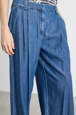 Jeans oversize con pinces - Blu