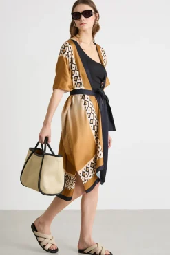 Kimono in raso stampato - Cammello