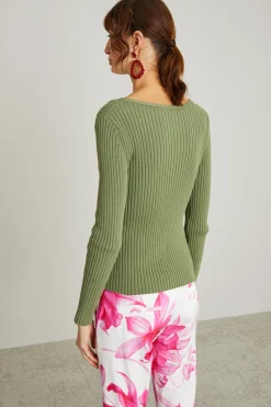 Maglia a coste con scollo a V - Verde Salvia