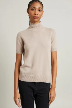 Maglia con collo alto - Sabbia