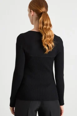 Maglia con scollo squadrato - Nero