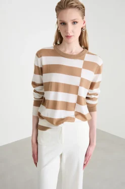 Maglia con scollo tondo - Cammello Bianco