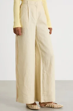 Pantalone ampio con tasche - Giallo