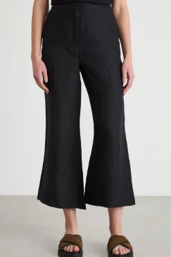 Pantalone con fondo svasato - Nero