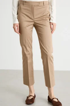 Pantalone crop aderente in raso - Cammello